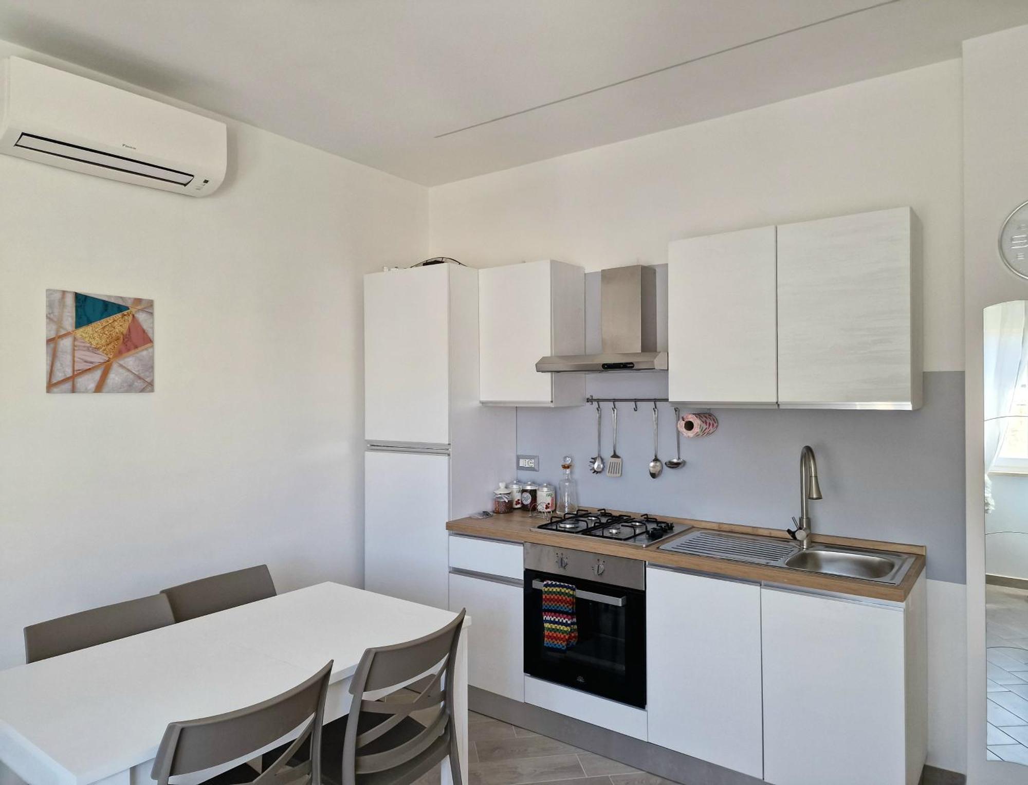 Tower Apartments Terracina Exterior foto